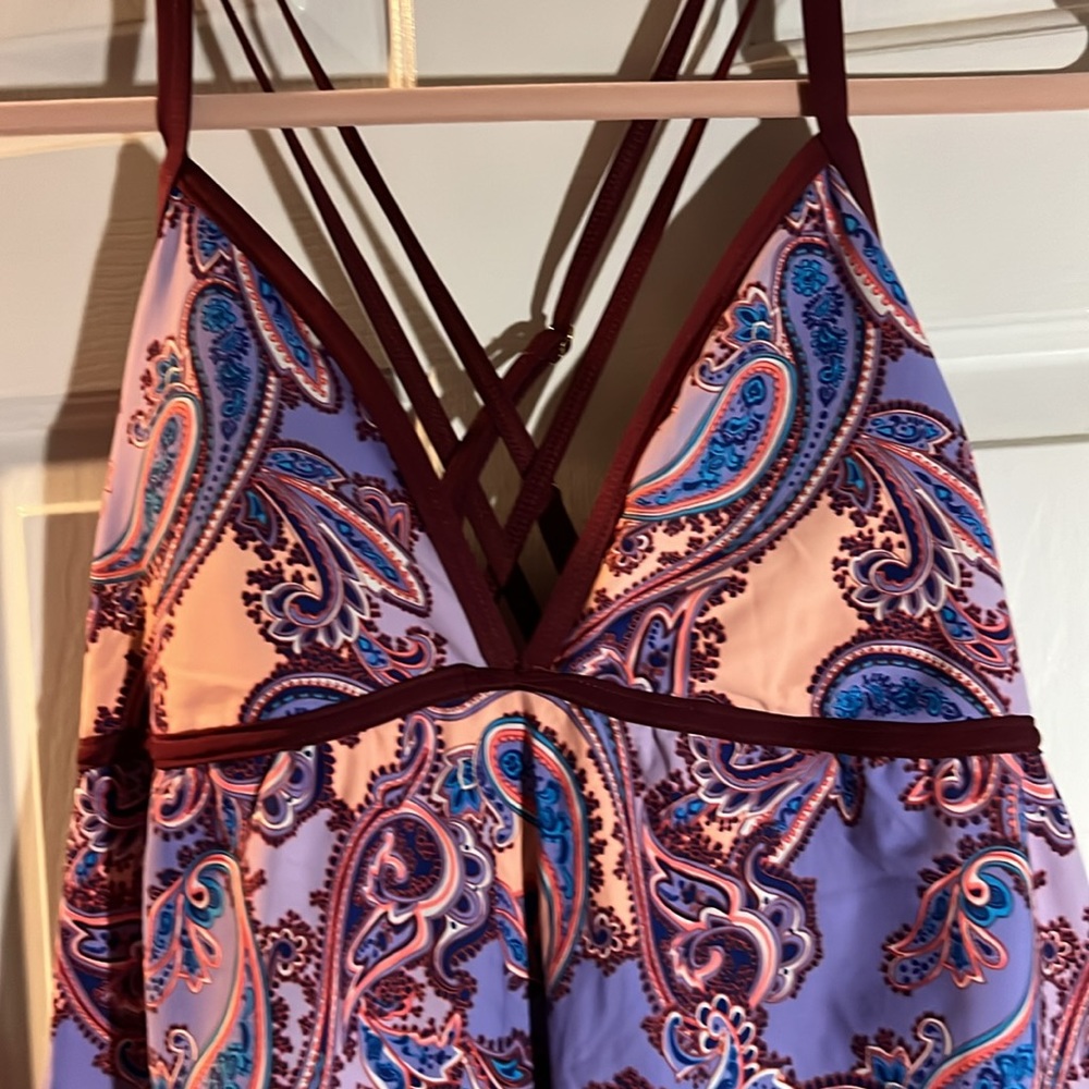 Tankini top - Picture 2 of 7